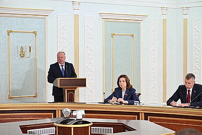 Техника, кадры и надежность сушильного хозяйства. Лукашенко назвал главные условия успеха уборочной