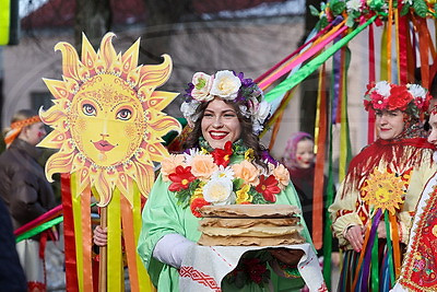 С размахом, звучно и вкусно. Как отпраздновали Масленицу жители Берестовицкого района