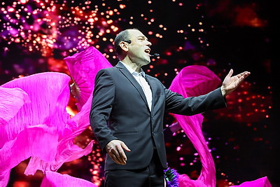 \"Образец для молодежи\". Орден Матери вручили 26 многодетным минчанкам