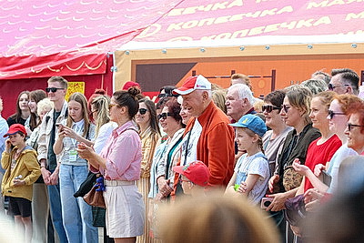 Национальные подворья ярко представлены на фестивале культур в Гродно