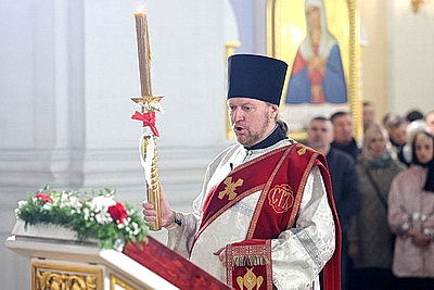 Православные верующие отмечают Пасху