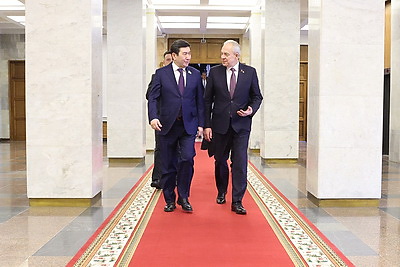 Сергеенко на встрече с делегацией Казахстана отметил роль парламентариев в продвижении объединительной повестки