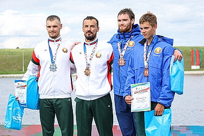 Байдарочница Скриганова взяла четыре золота на чемпионате страны в Заславле