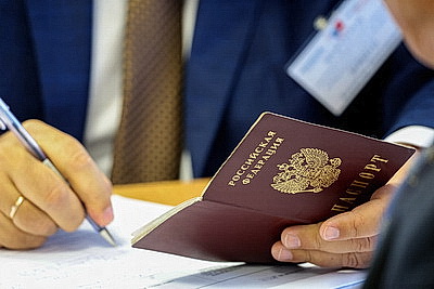 В России прошли выборы в Госдуму, в Беларуси россияне могли проголосовать в 7 городах