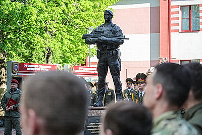 Обладателями краповых беретов стали 68 военнослужащих внутренних войск и сотрудников ОВД