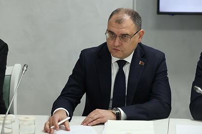 Лукашенко ознакомился с развитием производства отечественного пассажирского транспорта