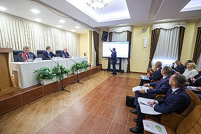 Турчин ознакомился с производственными мощностями ОАО \"Лидский молочно-консервный комбинат\"