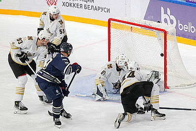 \"Адмирал\" из Владивостока выиграл Кубок Минска по хоккею