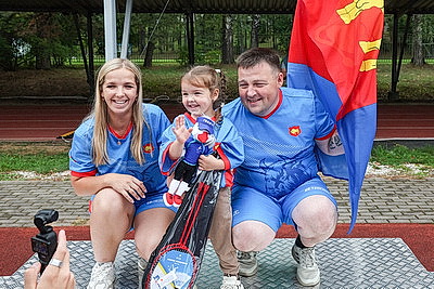 Спорт на максимуме: более 500 представителей белорусских СМИ вышли на старт спартакиады в \"Стайках\"