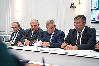 Регионы принимают участие в селекторном совещании по уборочной кампании