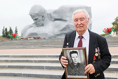 Память о подвиге бережно хранит сын защитника Брестской крепости