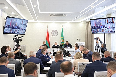 Регионы принимают участие в селекторном совещании по уборочной кампании