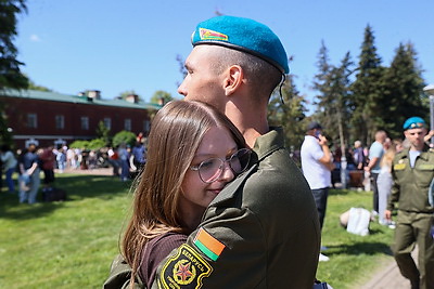 Около 10 тыс. новобранцев приняли военную присягу в Вооруженных Силах Беларуси