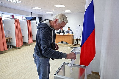 В России прошли выборы в Госдуму, в Беларуси россияне могли проголосовать в 7 городах
