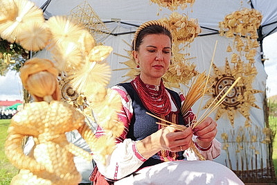 Праздник тружеников села. В Дзержинске проходят областные \"Дажынкі\"