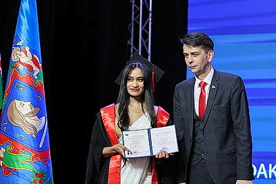 Дипломы ВГМУ получили 27 иностранных студентов