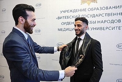 Дипломы ВГМУ получили 27 иностранных студентов