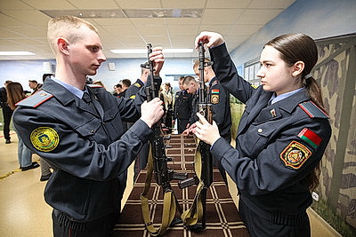 Замминистра о колледже МВД: выпускники получат образование юриста и звание лейтенанта милиции