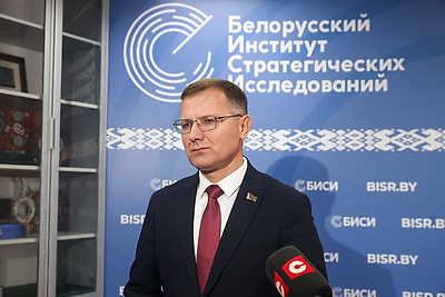 Коллективу БИСИ представили нового директора