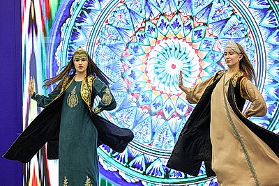 Искусство книги, творческие встречи. В Минске проходит международная книжная выставка-ярмарка