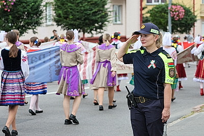 С благодарностью за мир. Торжественное шествие в День Независимости объединило более 20 тыс. жителей и гостей Гомеля