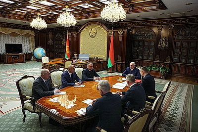 Лукашенко рассмотрел кадровые вопросы