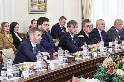 Промышленность, продовольствие, туризм. Петкевич о перспективах сотрудничества с Чукоткой