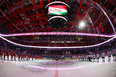 \"Металлург\" в овертайме обыграл \"Юность\" и повел в полуфинальной серии экстралиг