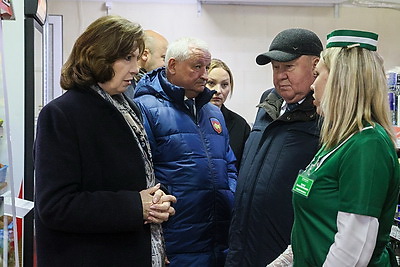 Кочанова ознакомилась с деятельностью ОАО \"Парохонское\"