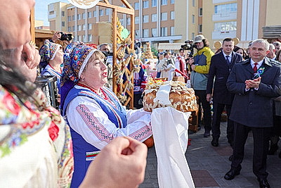 Калинковичи встречают тружеников села Гомельской области на \"Дажынках-2026\"