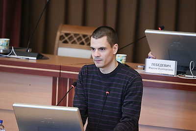 \"Впечатляет буквально все\". Участники \"Первого шага в науку\" о масштабе конференции и современных разработках