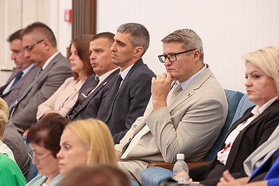 Около 300 специалистов сферы образования собрались на педагогической конференции в Бресте