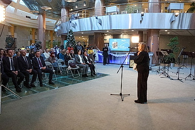 Эфирная летопись столетия: в Минске презентовали уникальное издание к вековому юбилею Белорусского радио