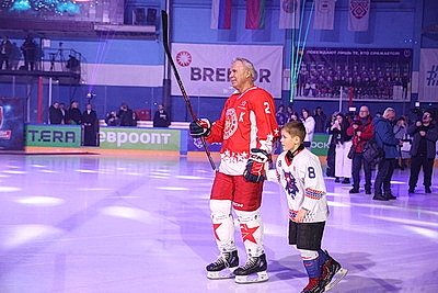 Легенды хоккея провели мастер-класс для юных игроков ХК \"Брест\"