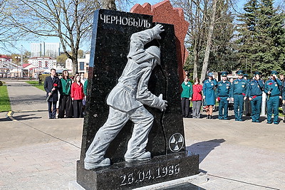 Памятный знак в честь героев-ликвидаторов чернобыльской аварии открыли в Орше