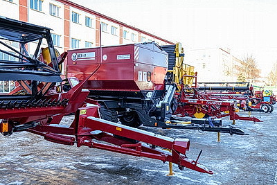 Парламентская делегация Зимбабве посетила РНПЦ \"Мать и дитя\" и МТЗ