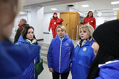 От горячего питания до медиков. Под Гомелем эвакуированных из Алешек готовы встречать в палаточном лагере