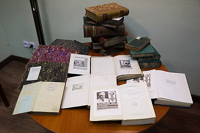 Реконструкция, научное шоу и лекторий: \"Библионочь\" прошла в Республиканской научной медицинской библиотеке