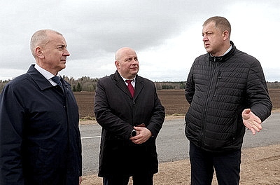 Забота о механизаторах для оперативного сева. Как в Сенненском районе аграрии трудятся на полях