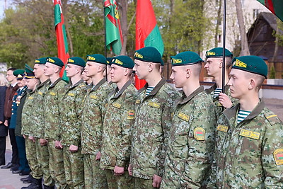 Цифровую звезду у памятника \"Советским пограничникам посвящается\" открыли в Бресте