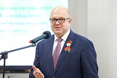 Жук - сотрудникам СМИ: от вашей работы зависит, будет ли мирное небо над головами наших детей