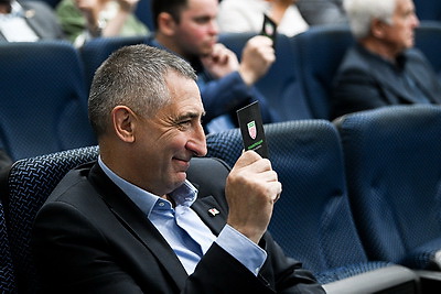 Богданович переизбран на пост председателя Федерации хоккея Беларуси