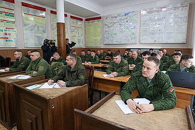 Соединение сил спецопераций в Бресте приведено в повышенную готовность во время проверки ВС