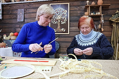 Золото полей в руках мастера: как в Кличевском доме ремесел древним техникам дарят второе дыхание