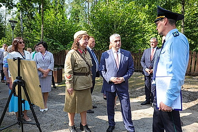 Память участников партизанского отряда \"Большевик\" почтили на мемориальном комплексе под Гомелем