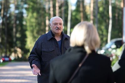 Лукашенко ставит задачу по развитию в Беларуси народного ополчения