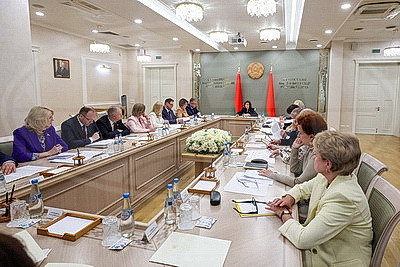 Экспертный совет при Совете Республики рассмотрел развитие благотворительности в здравоохранении