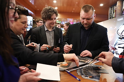 \"Сила - в людях\". Премьера кинокартины \"Душа защитника\" прошла в кинотеатре \"Москва\"