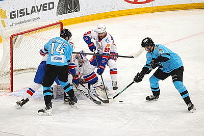 Минские динамовцы в серии буллитов уступили СКА и продлили серию поражений