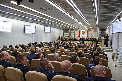 Строительство, зарплаты, инвестпроекты. Кушнаренко об итогах работы Минской области в 2025 году